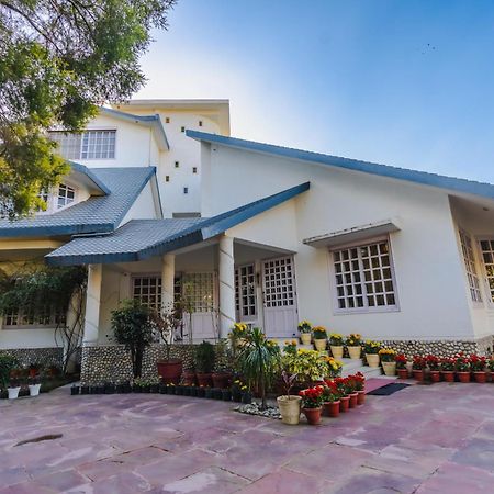 Saffron Leaf W567 Hotell Dehradun Exteriör bild